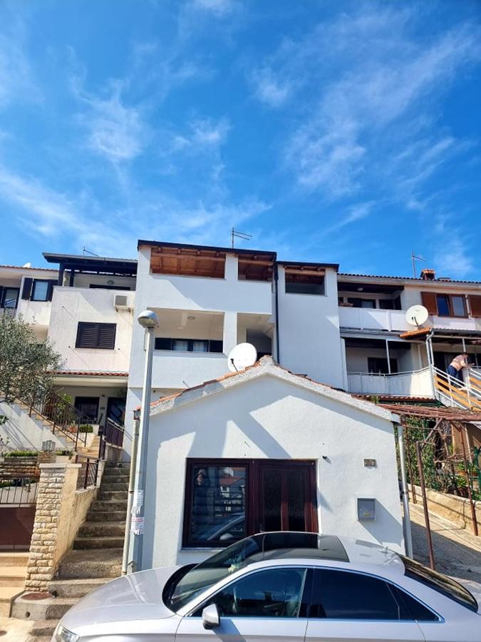 Apartmani Petra Pula Ngoại thất bức ảnh